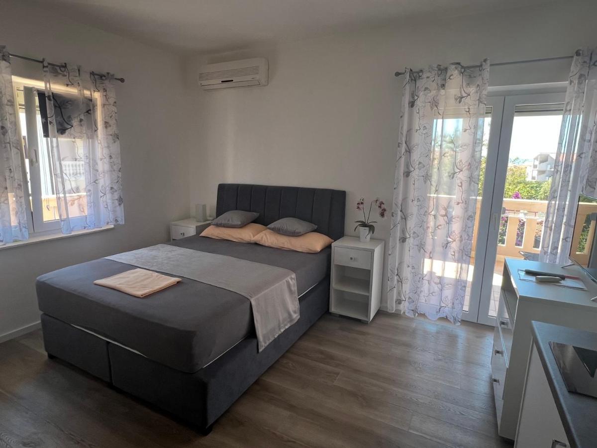 Apartments Villa Zdrava Τρογκίρ Εξωτερικό φωτογραφία