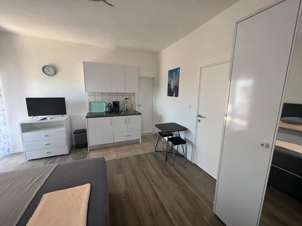 Apartments Villa Zdrava Τρογκίρ Εξωτερικό φωτογραφία