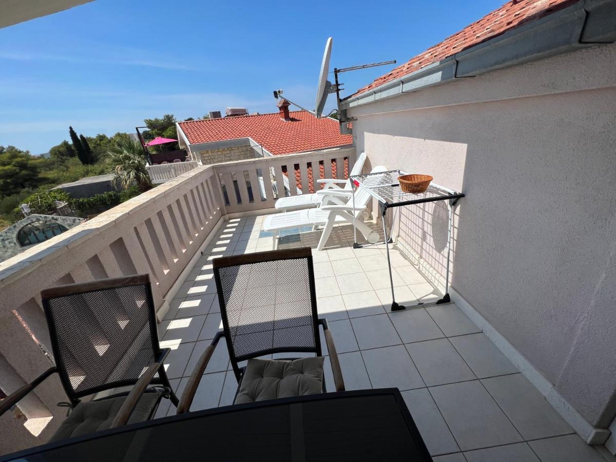Apartments Villa Zdrava Τρογκίρ Εξωτερικό φωτογραφία